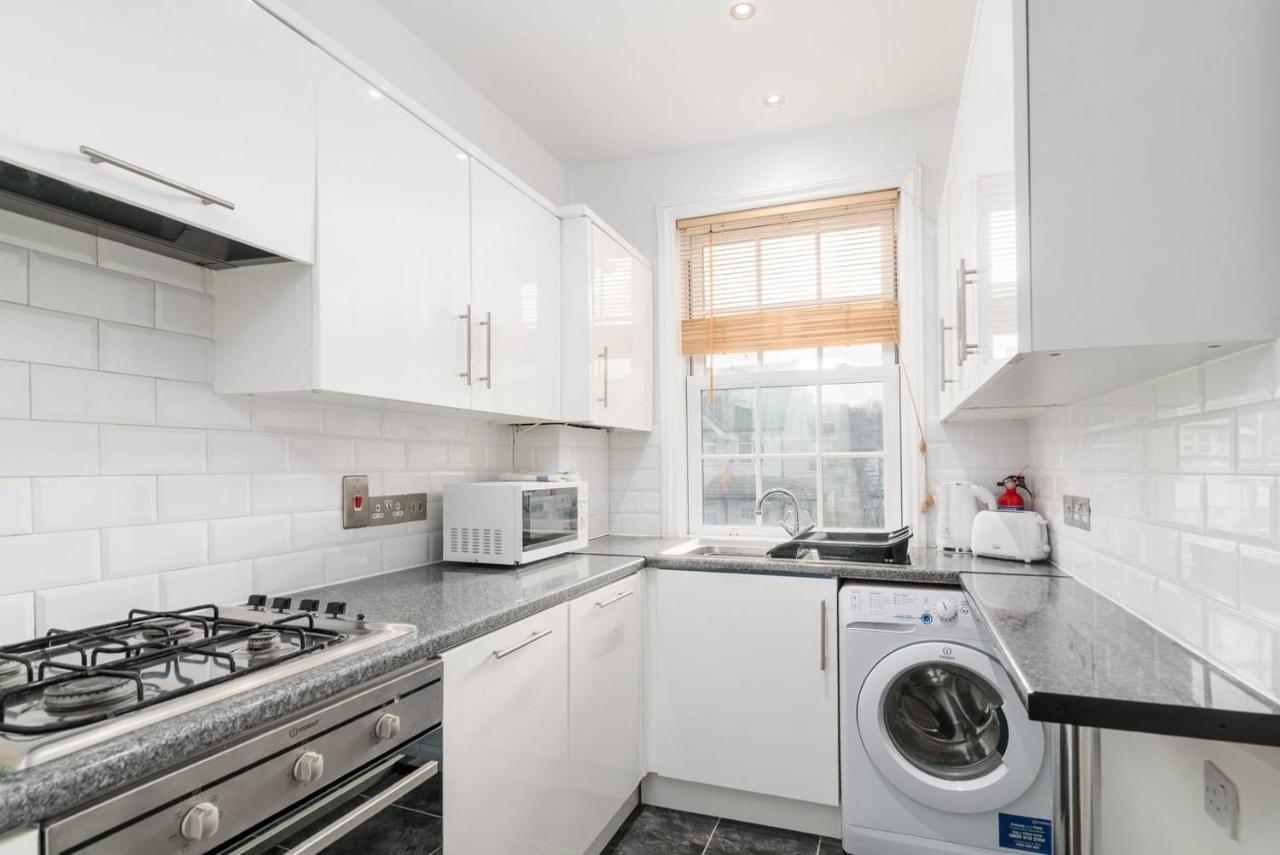 לונדון Guestready - Modern 2-Bed For 4 In Golders Green! מראה חיצוני תמונה